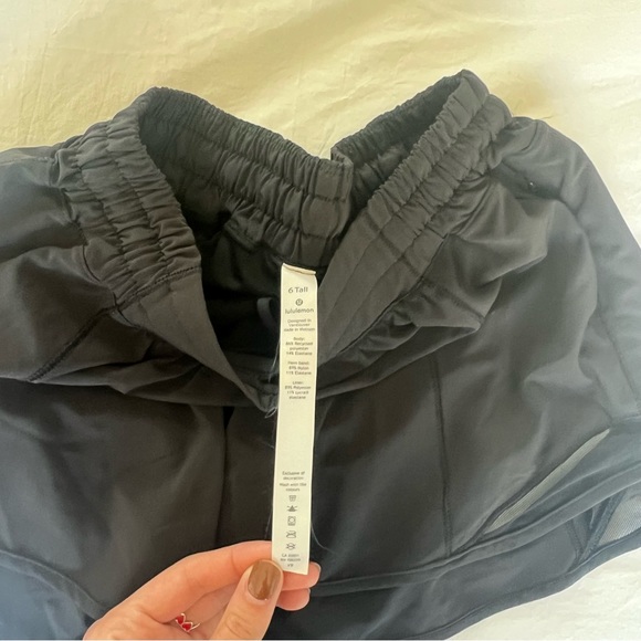 LULULEMON Black Shorts - Picture 3 of 3